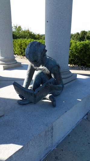 34jameswhitcombriley29_16